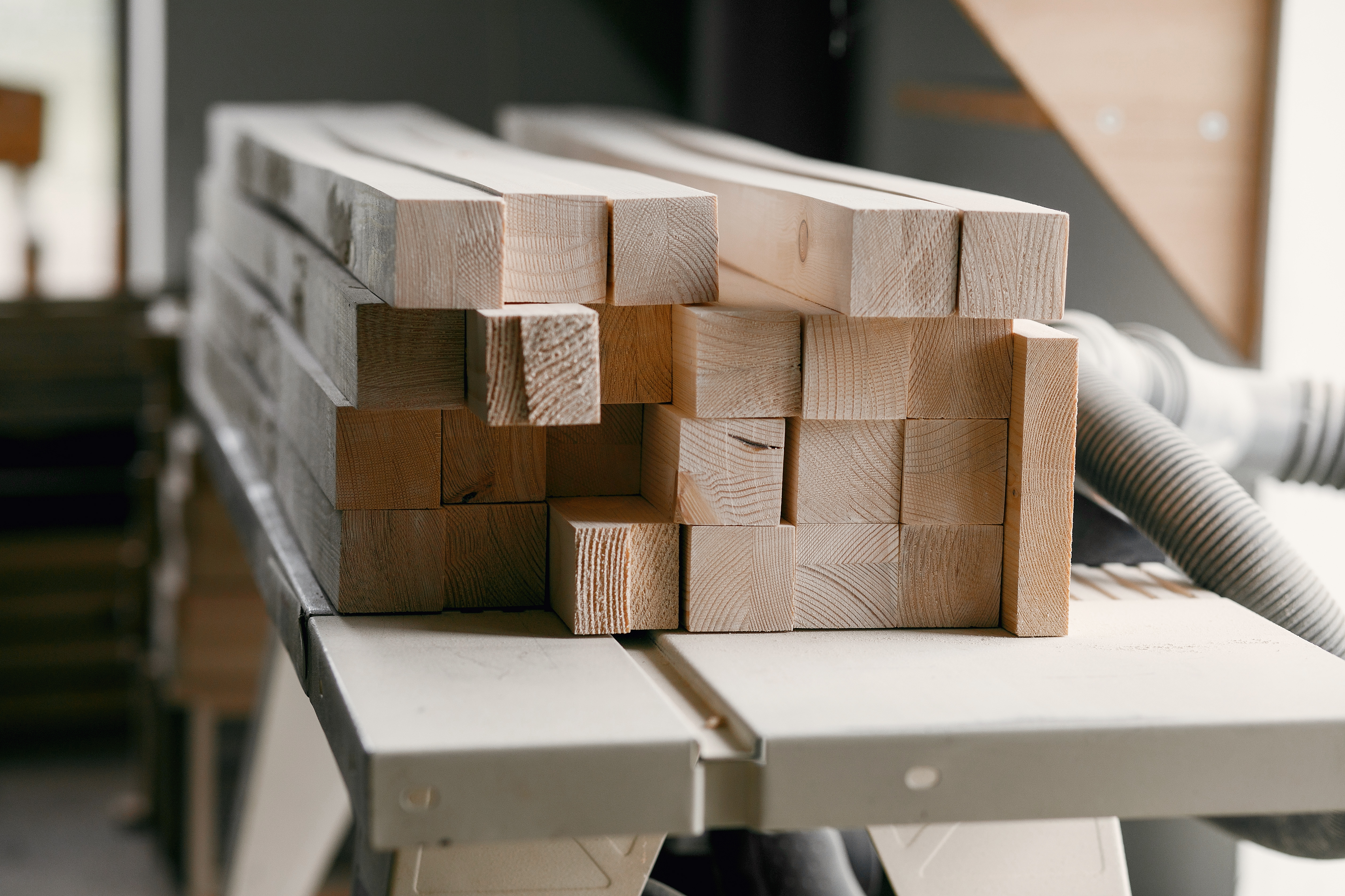 количество бруса в кубе